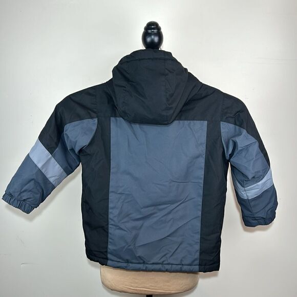 Toddler Swiss Tech winter jacket size XS 4-5 - Picture 7 of 10